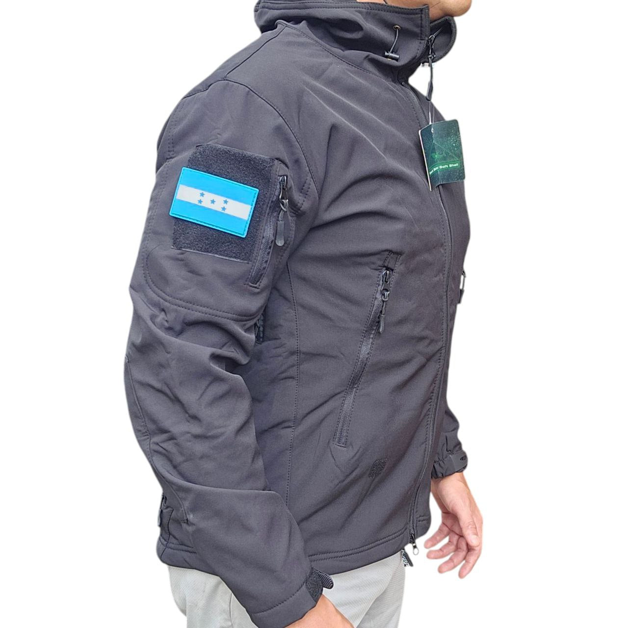 CHUMPA CAZADORA TACTICA DEPORTIVA IMPERMEABLE