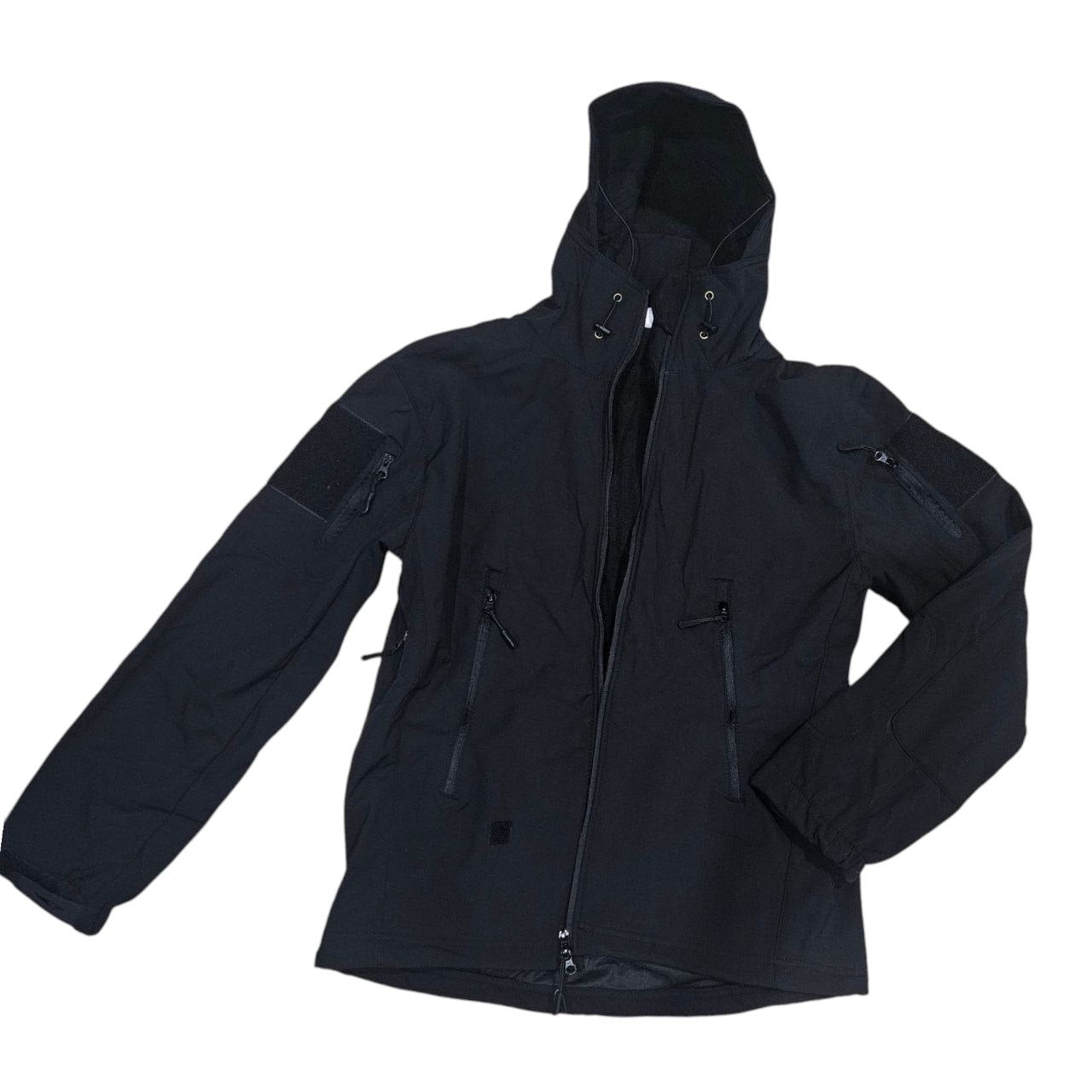 CHUMPA CAZADORA TACTICA DEPORTIVA IMPERMEABLE