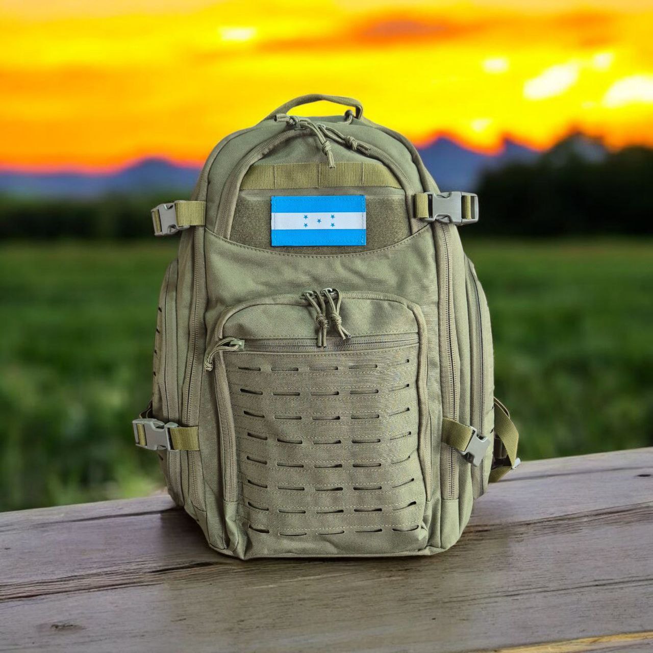 MOCHILA TIPO HIGHLAND 55 LITROS LASER CUT