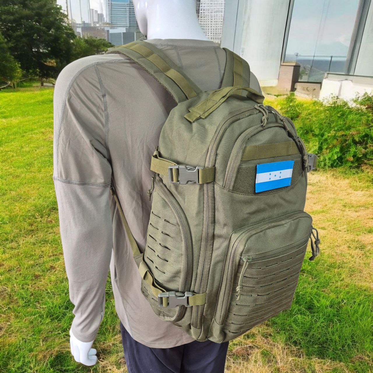 MOCHILA TIPO HIGHLAND 55 LITROS LASER CUT