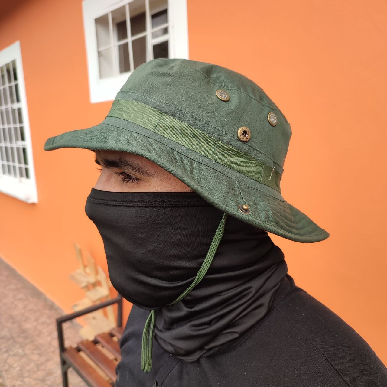 SET NECK GAITER + SOMBRERO SAFARI