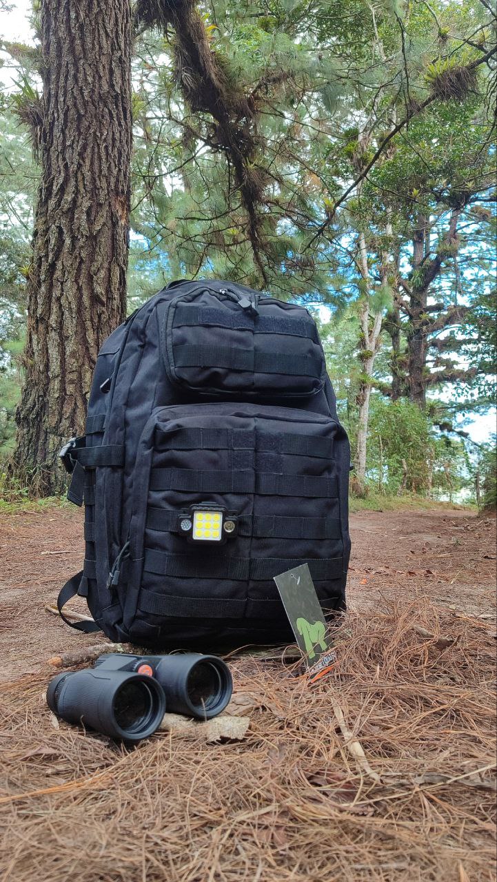MOCHILA TACTICA DEPORTIVA MOLLE 50 LITROS MULTIDEPOSTLITOS ANILLOS DE SUJECION PECHERA Y DE CINTURA AJUSTES LATERALES /EXPANSIBLE