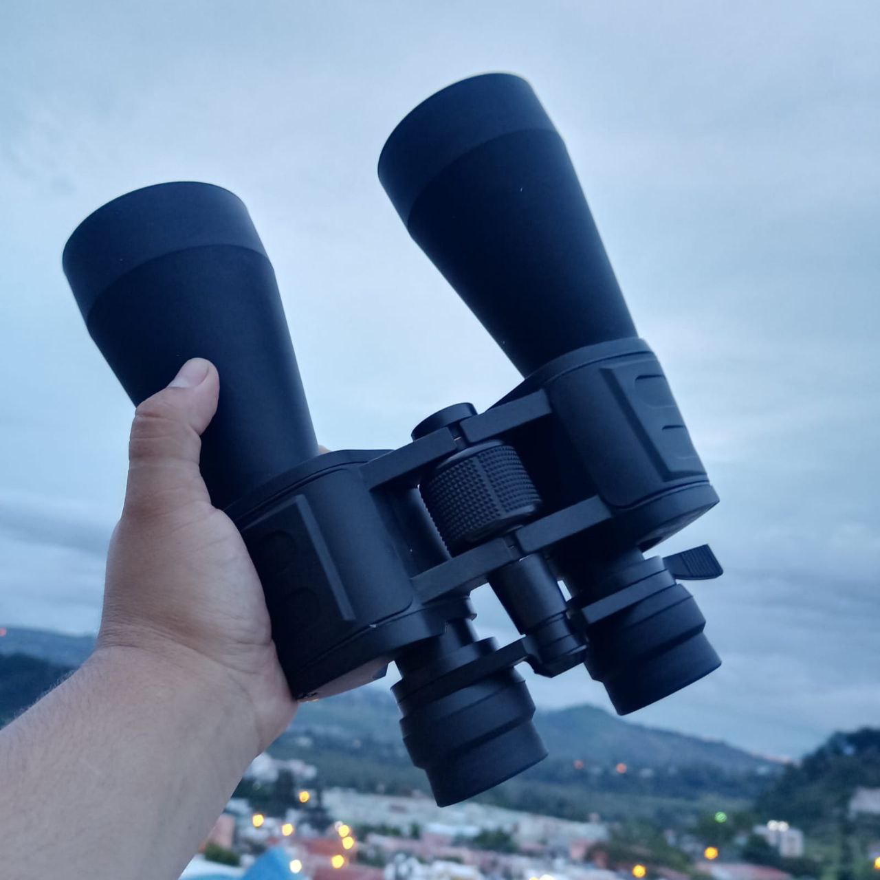 Binocular Lunar 10x90x80
