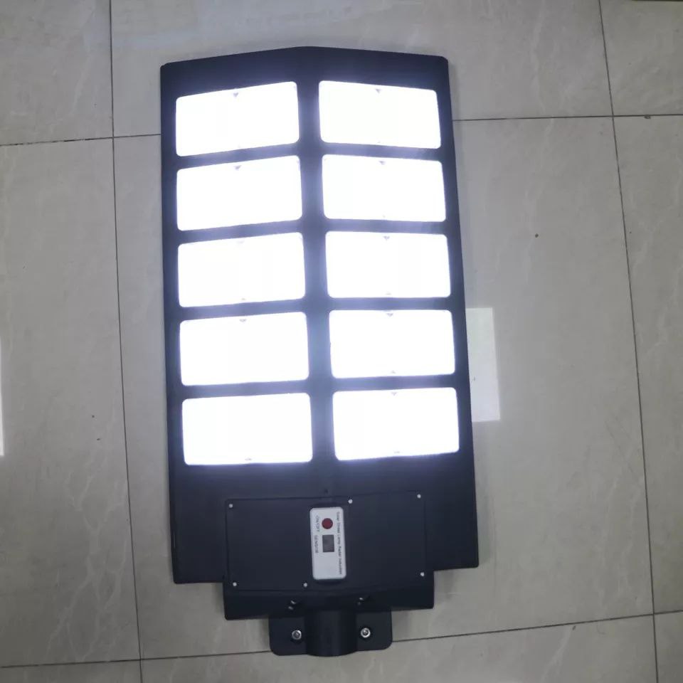 Farol Solar 1000W 28000 Lumenes