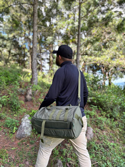 MOCHILA TACTICO DEPORTIVA PARA ACAMPADA/PESCA CON SOPORTES PARA CAÑA O BASTONES MULTIMODAL