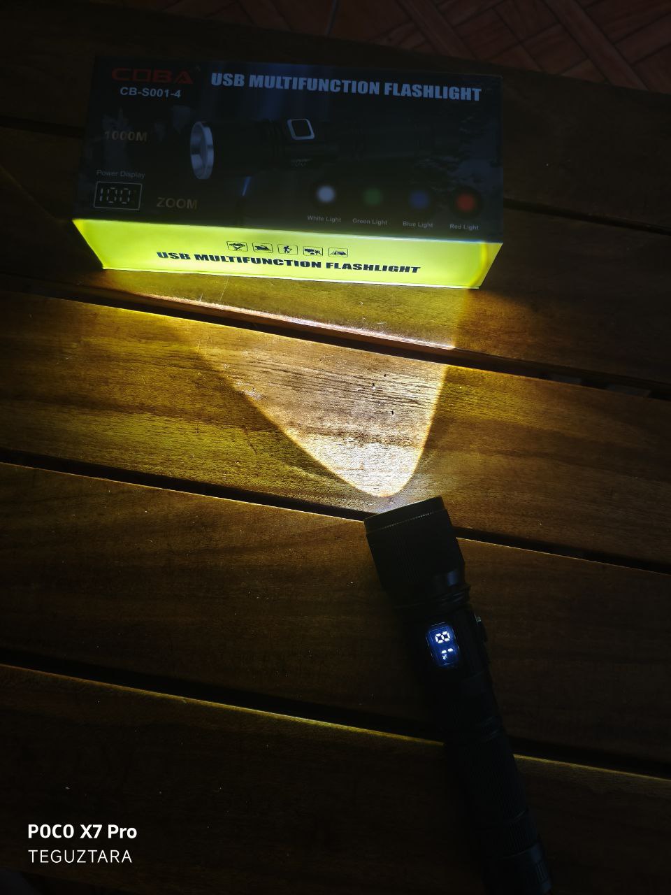 LINTERNA DE CACERIA  4 COLORES LED INTEGRADOS