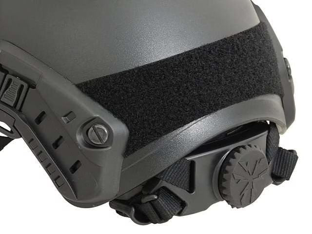 CASCO TIPO FAST TACTICO ANTIDISTURBIO/ DE FIBRA DE RESINA